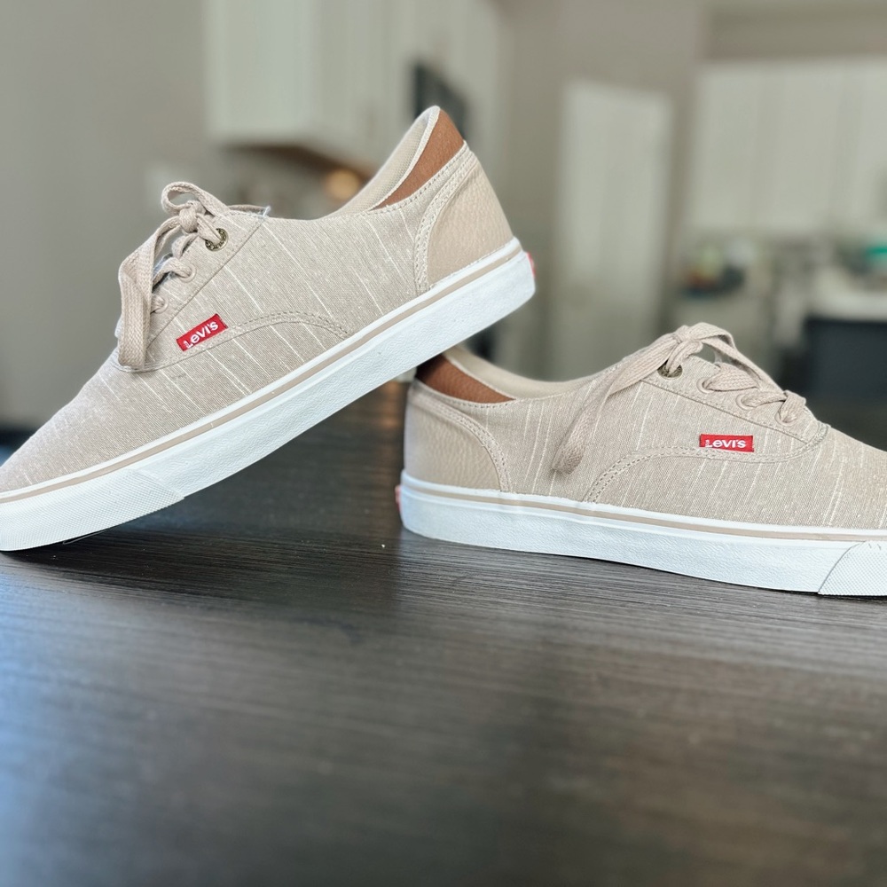 Levi’s men’s shoes